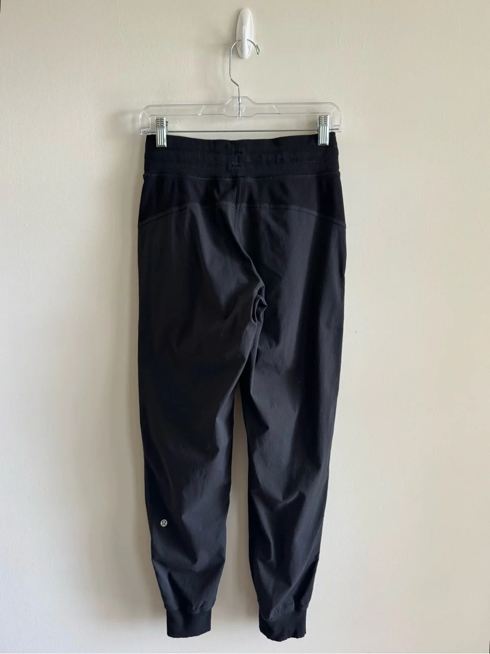 Lululemon Dance Studio Joggers *29
